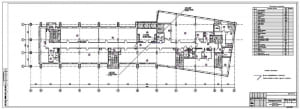 План 4-го этажа с указанием размеров и условными обозначениями
