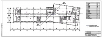 План 4-го этажа с указанием размеров и условными обозначениями